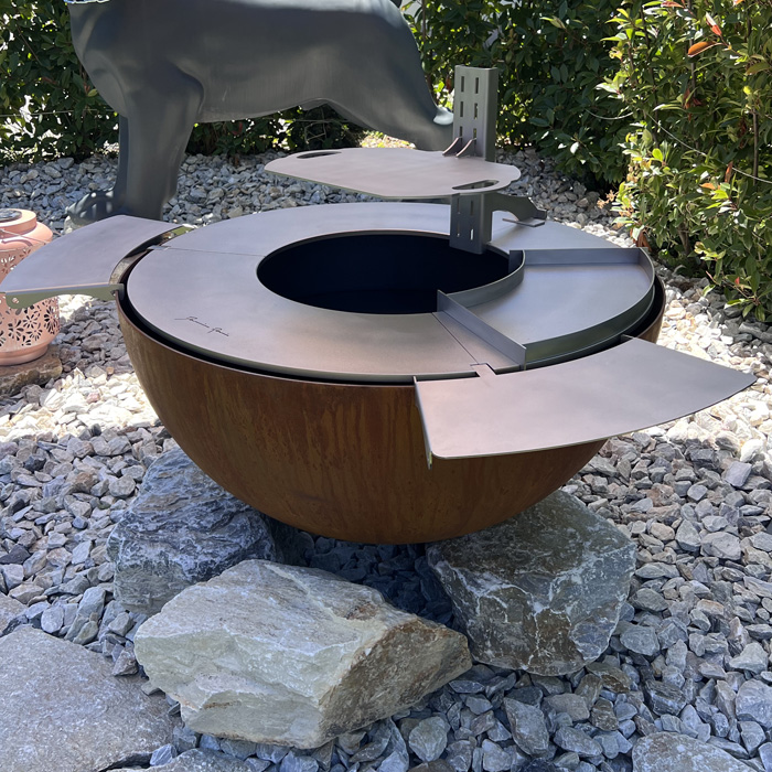 brasero-plancha-damien rais-origin-barbecue-grill-design-braseros-firepit-openfire-cheminée-acier-jardin-extérieur-grillade-outdoor-kitchen-22